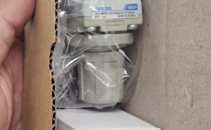 ส่ง SAR200-02BG AIR REGULATOR 1/4″ , “SKP”