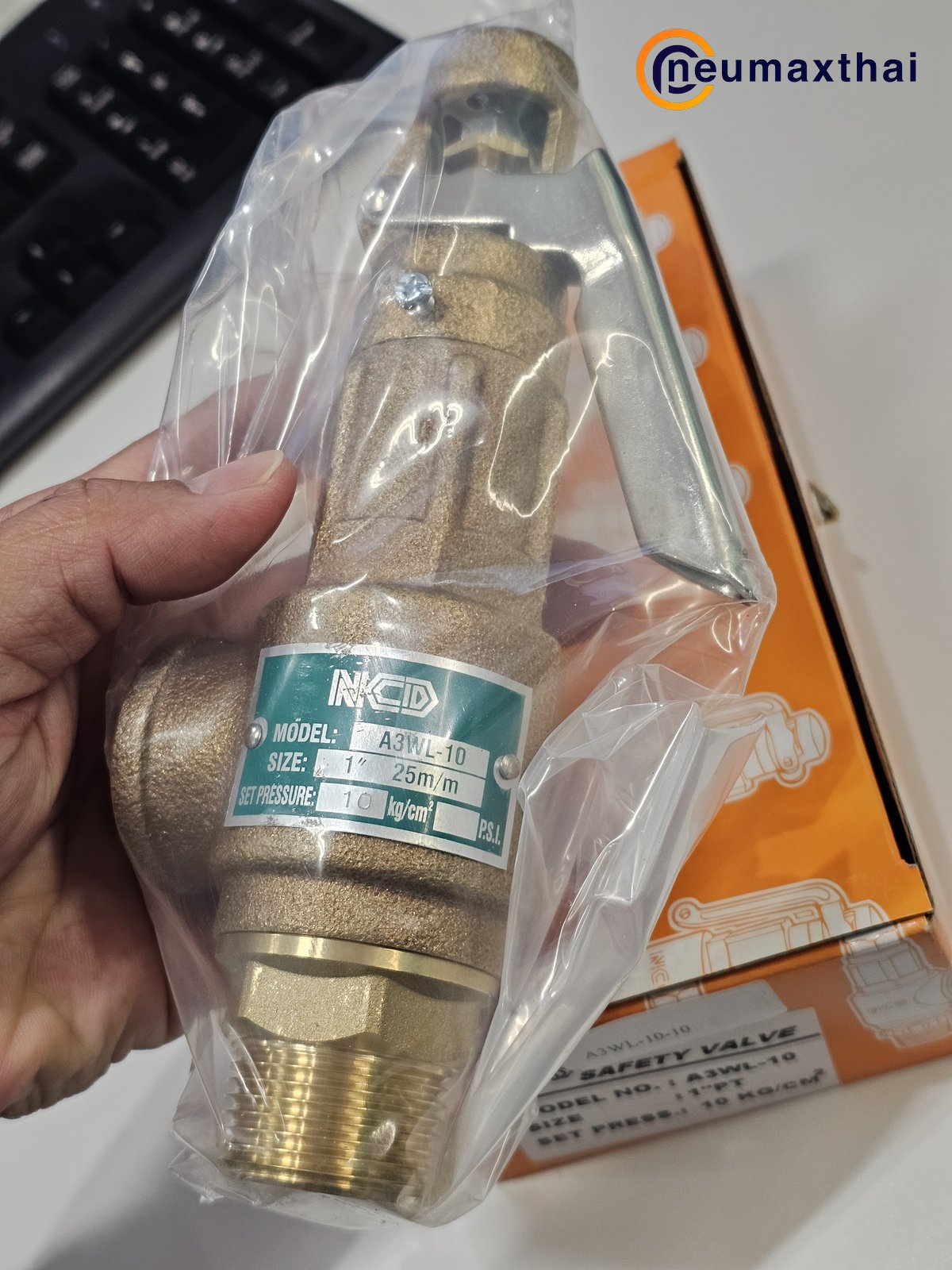 A3WL-10-20 SAFETY RELIEF VALVE 1″ , 20Kgf/cm2 ,มีด้าม , “NCD”