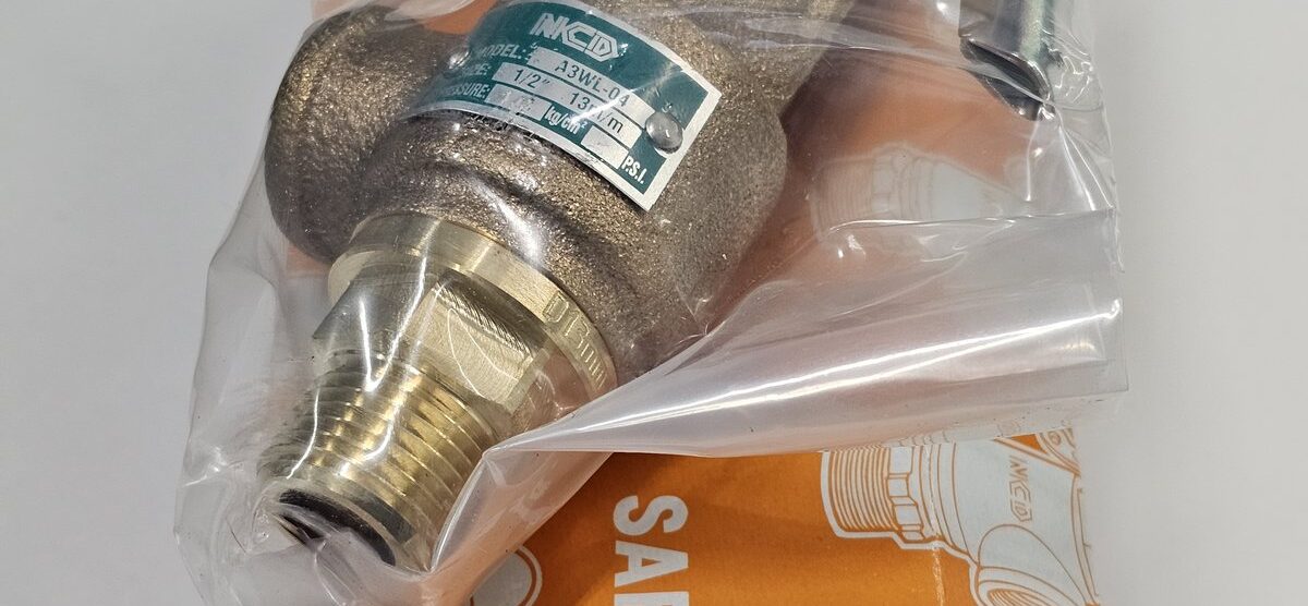 ส่ง A3WL-04-10 SAFETY VALVE 1/2″  10Kgf/cm2, มีด้าม ,”NCD”