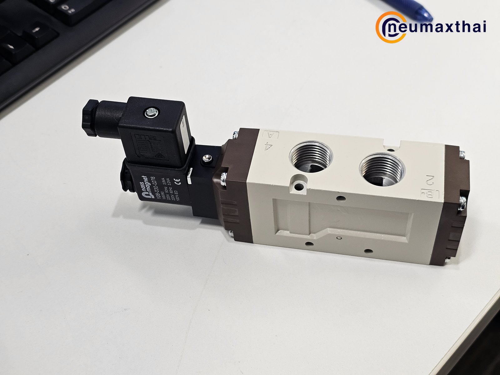 SF6101-IP-SC2-CN2-A2 5/2 SOLENOID VALVE 1/2″ , AC220 , “YPC”