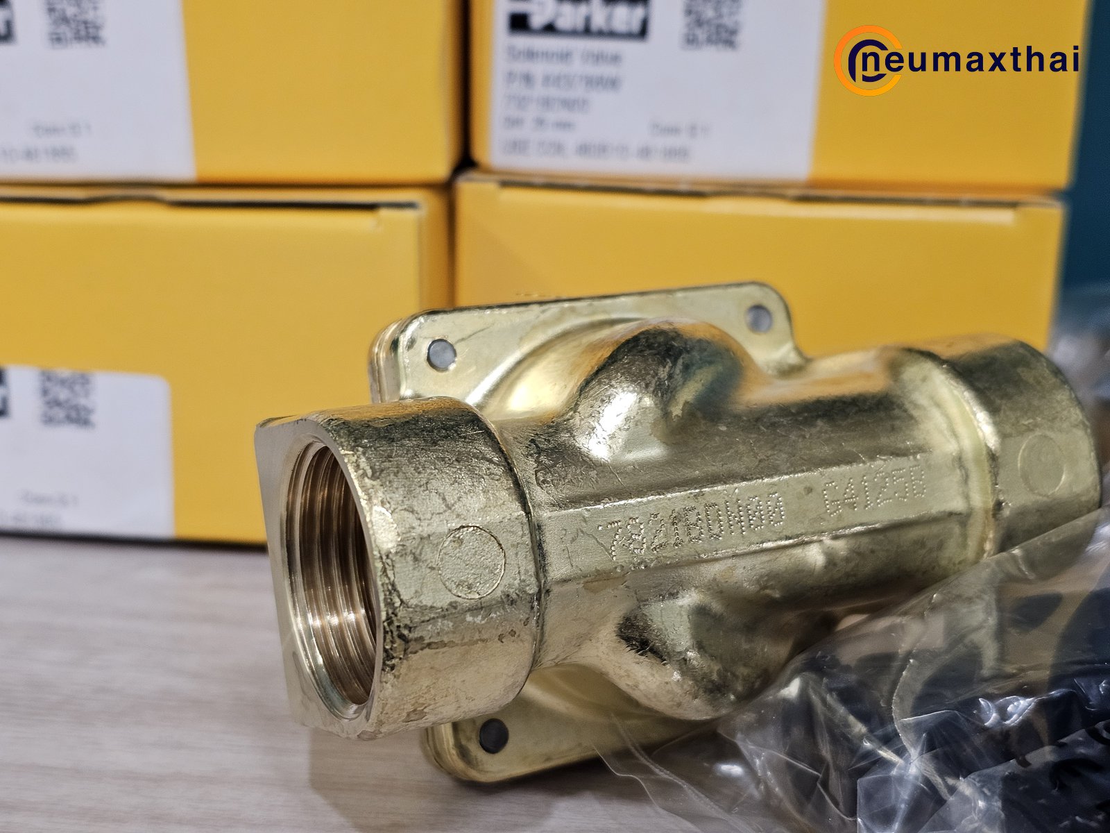 P-VE7321BDN00-5 2/2 SOLENOI VALVE 1″ , TYPE : NC ,DC24 “PARKER”
