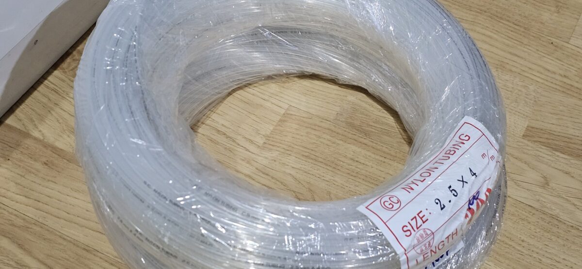 ส่ง NY-0425W NYLON TUBING 4X2.5MM , WHITE , “GC”