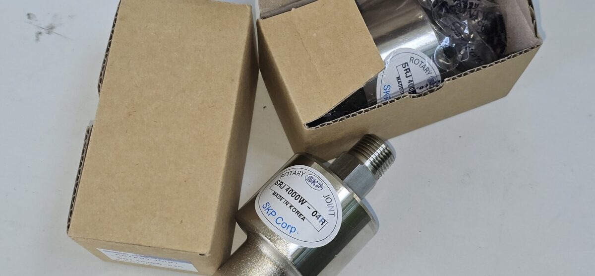 ส่ง SRJ4000W-04R 1/2″ ,RIGHT SCREW ROTARY JOINT ,”SKP”