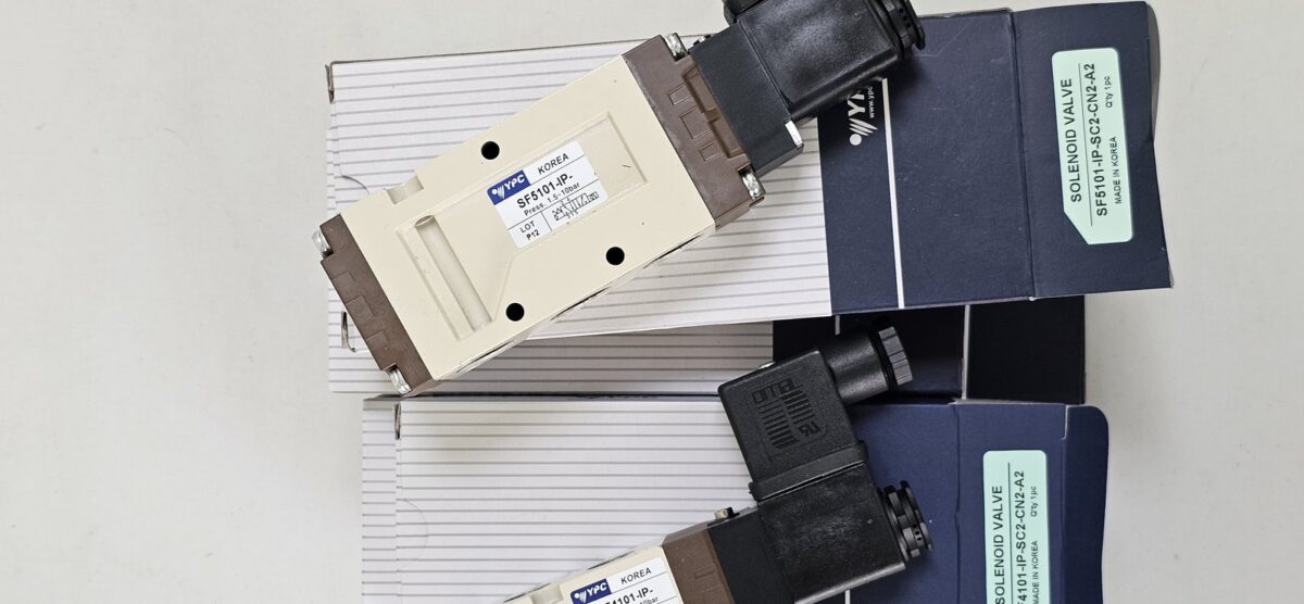 ส่ง SF4101-IP-SC2-CN2-A2 5/2 SOLENOID VALVE 1/4″ ,220VAC “YPC”