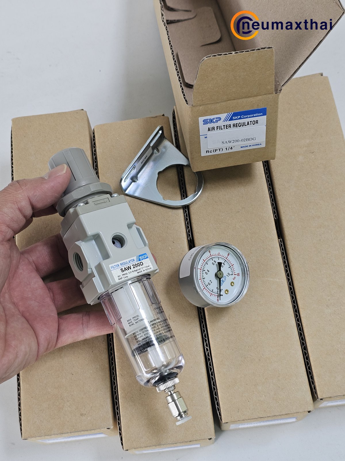SAW200-02BDG FILTER REGULATOR 1/4″ AUTO DRAIN, “SKP”