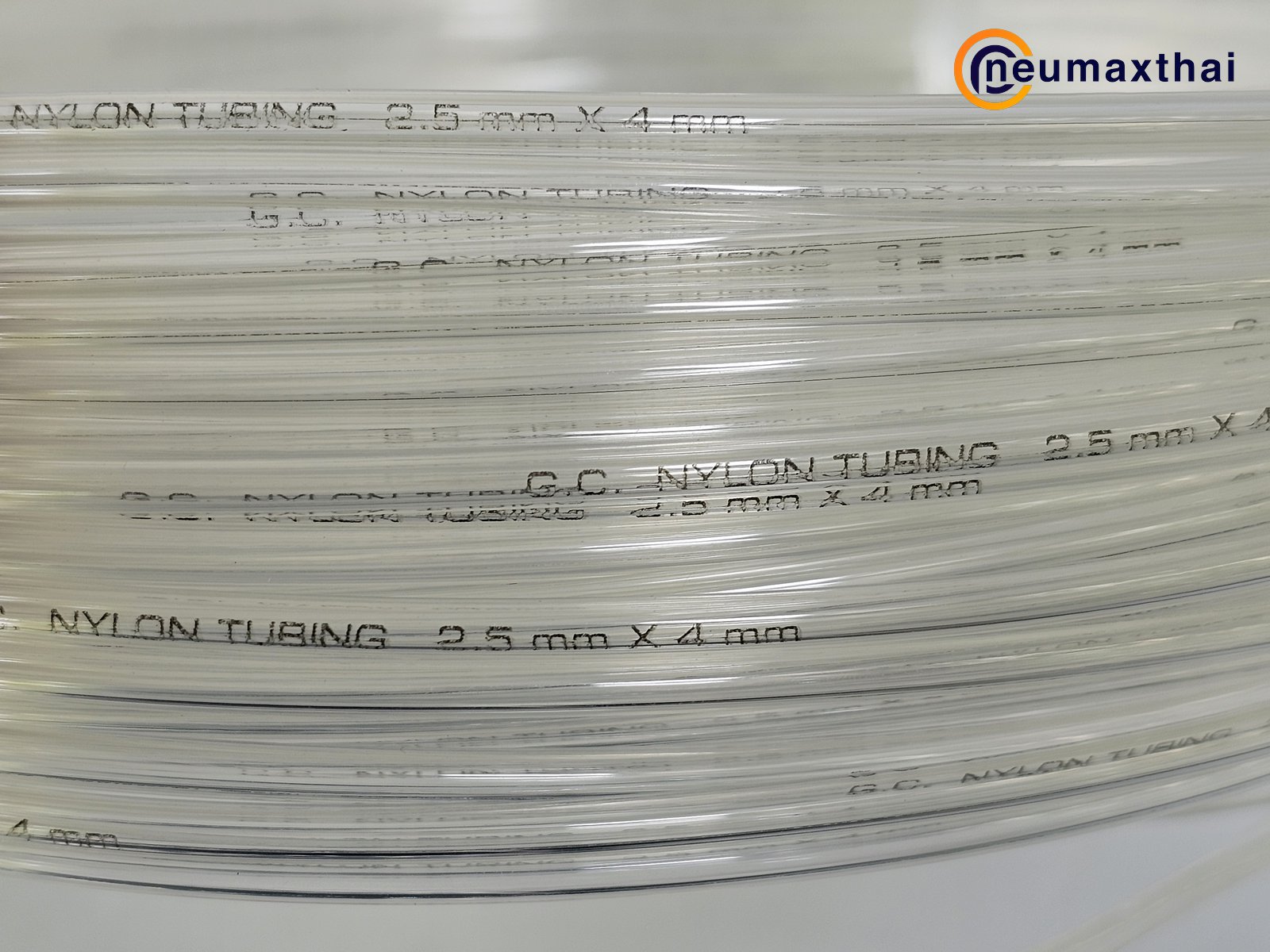 NY-0425W NYLON TUBING 4X2.5MM , WHITE , “GC”