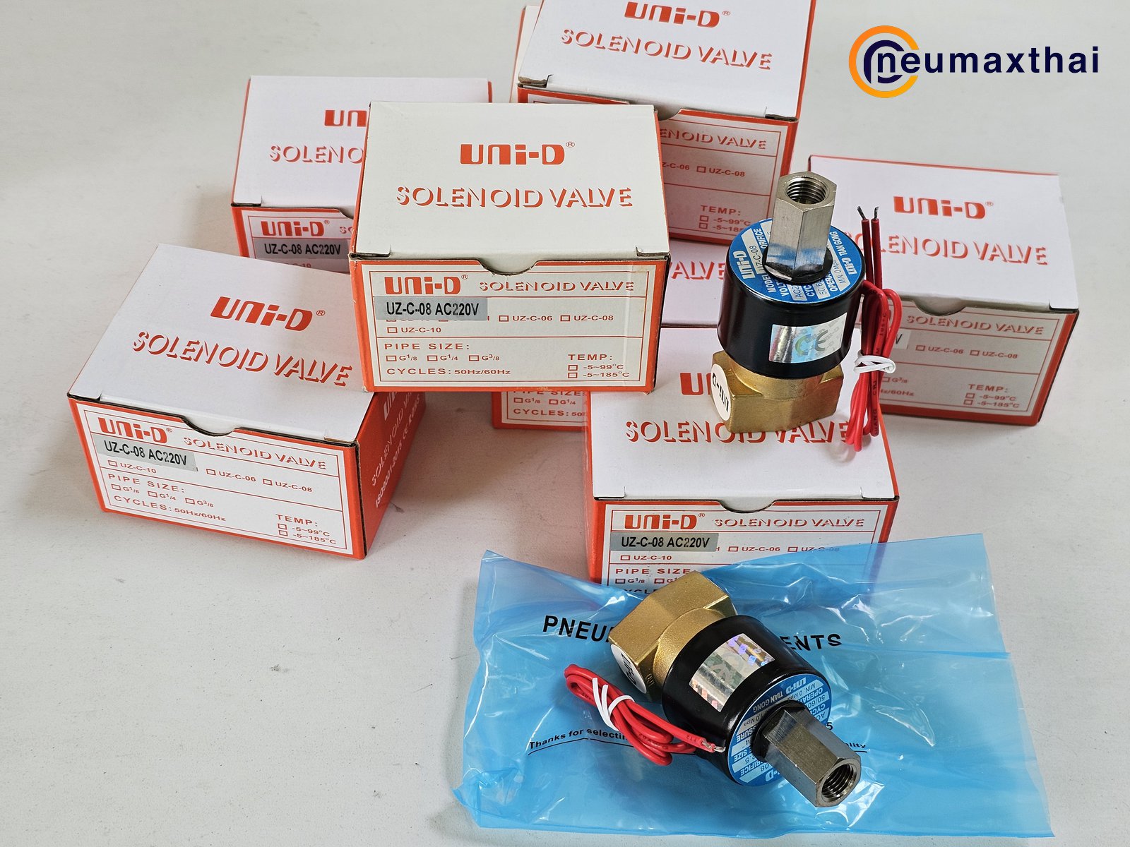 UZ-C-08-AC220 3/2 SOLENOID VALVE 1/4″ AC220V ,”UNI-D”