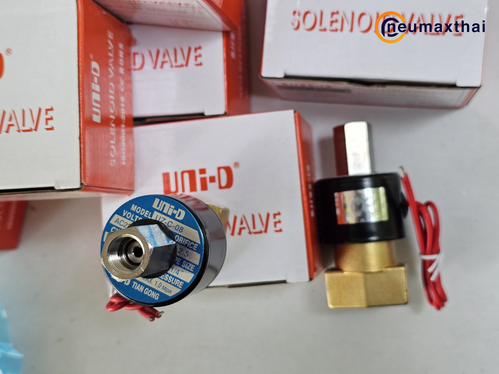 UZ-C-08-AC220 3/2 SOLENOID VALVE 1/4″ AC220V ,”UNI-D”