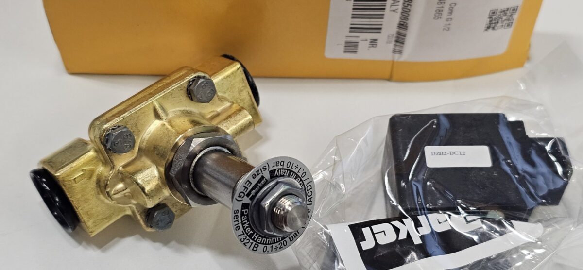 ส่ง P-VE7321BAN00-6 2/2 SOLENOID VALVE 1/2″ TYPE:NC, DC12V “PARKER”