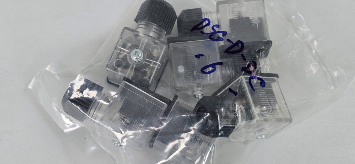 ส่ง DSG-D-DC PLUG LAMP