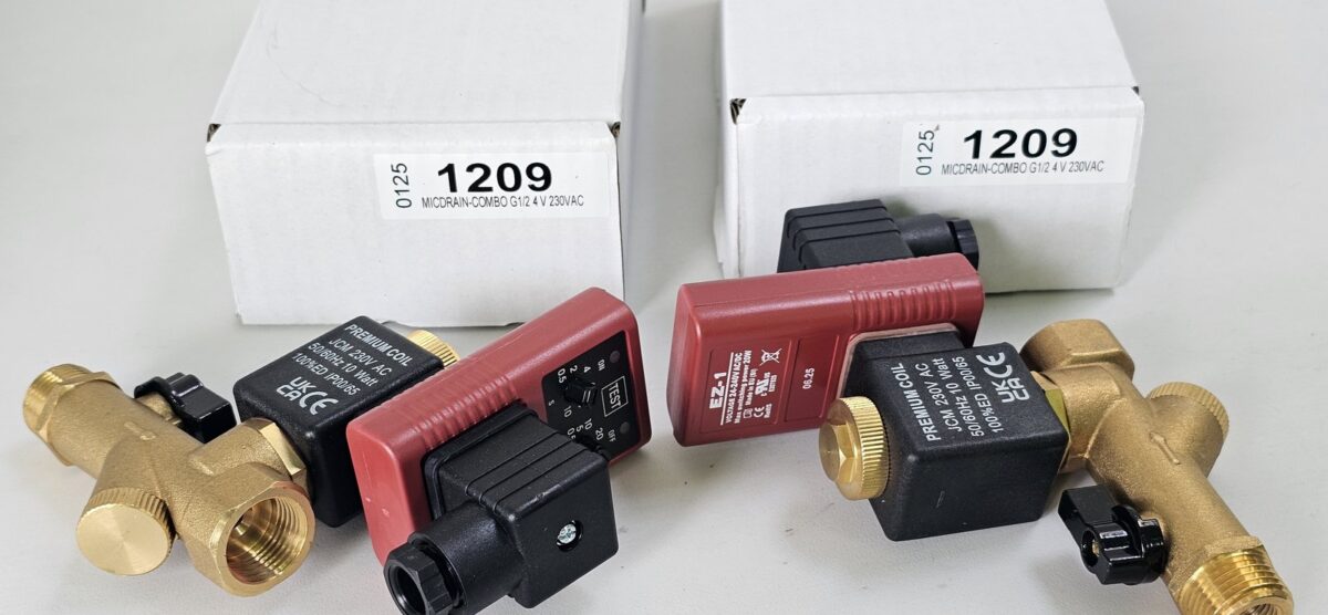 ส่ง EZ1-MIC-1/2-AC220 (1209) ชุด EZ1 ครบชุด