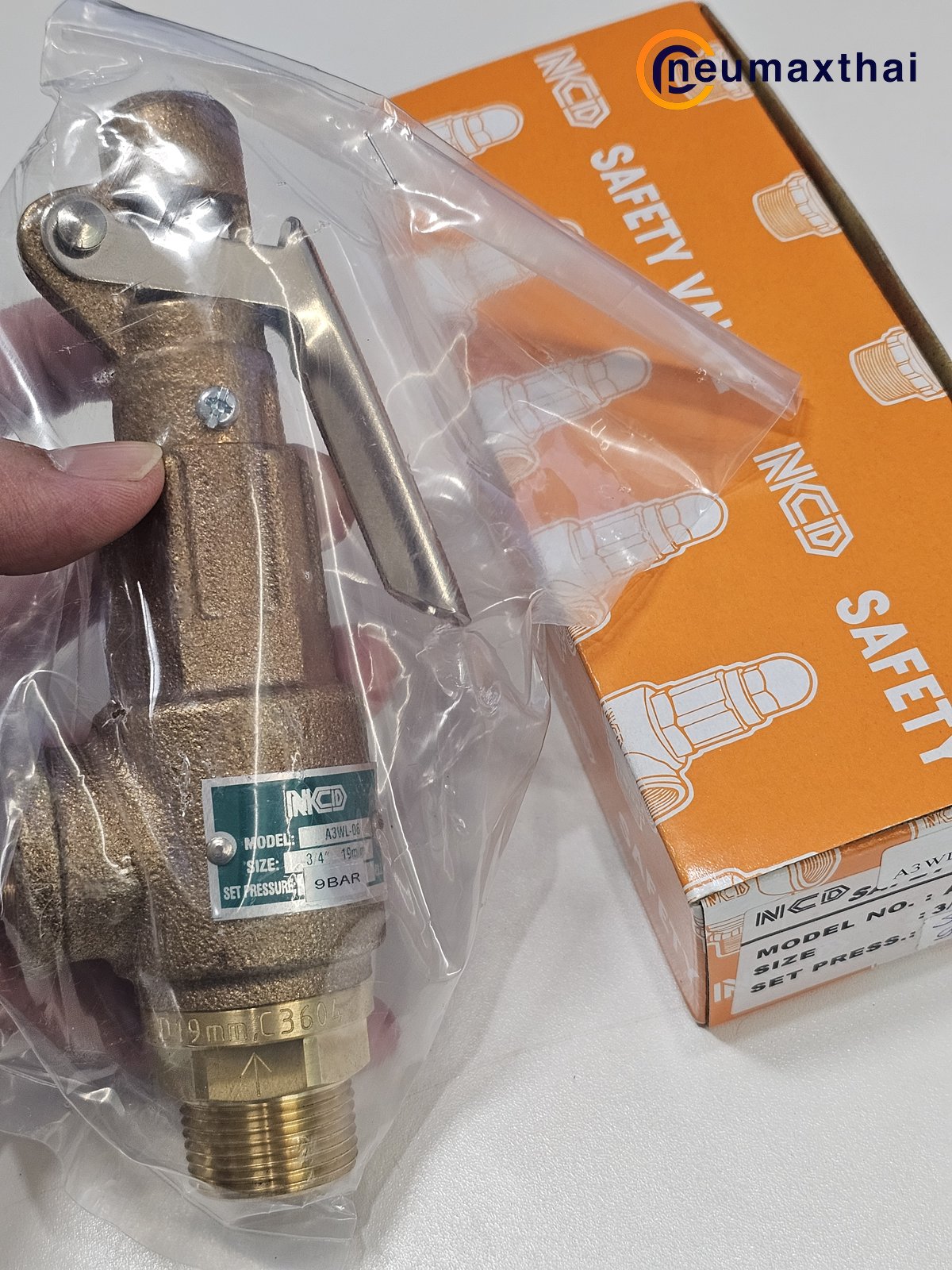 A3WL-06-10-9BAR SAFETY VALVE 3/4" ,SET 9BAR, มีด้าม ,"NCD"