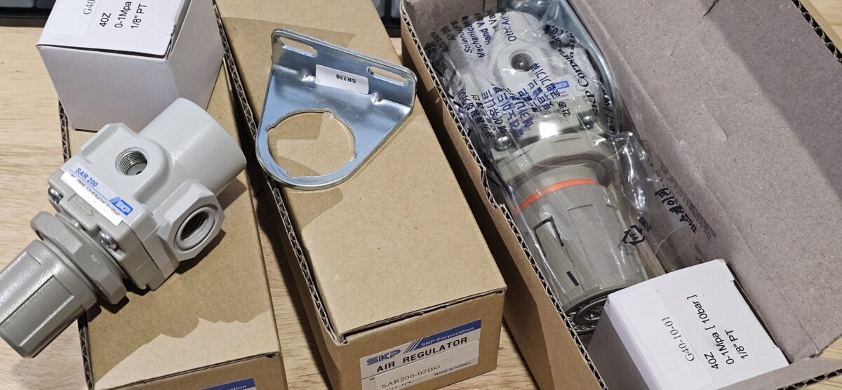 ส่ง SAR200-02BG AIR REGULATOR 1/4″ , “SKP”