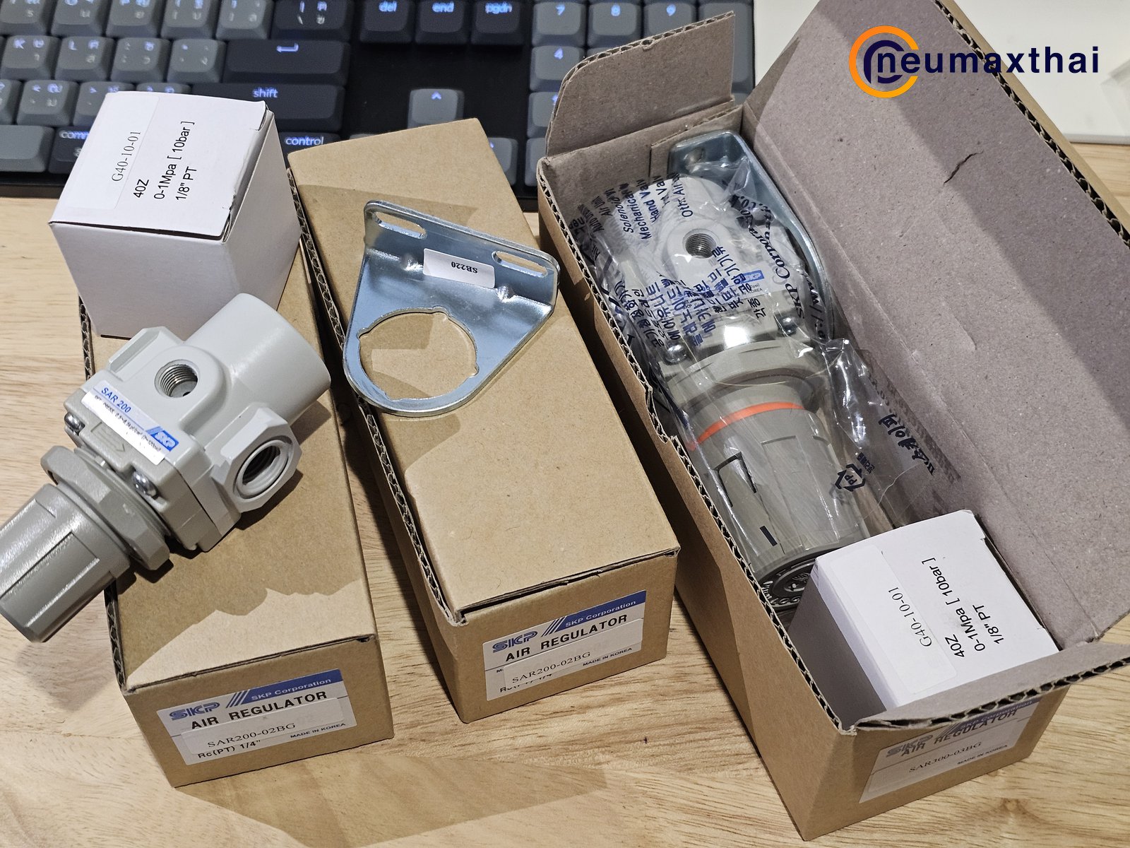 SAR200-02BG AIR REGULATOR 1/4" , "SKP"