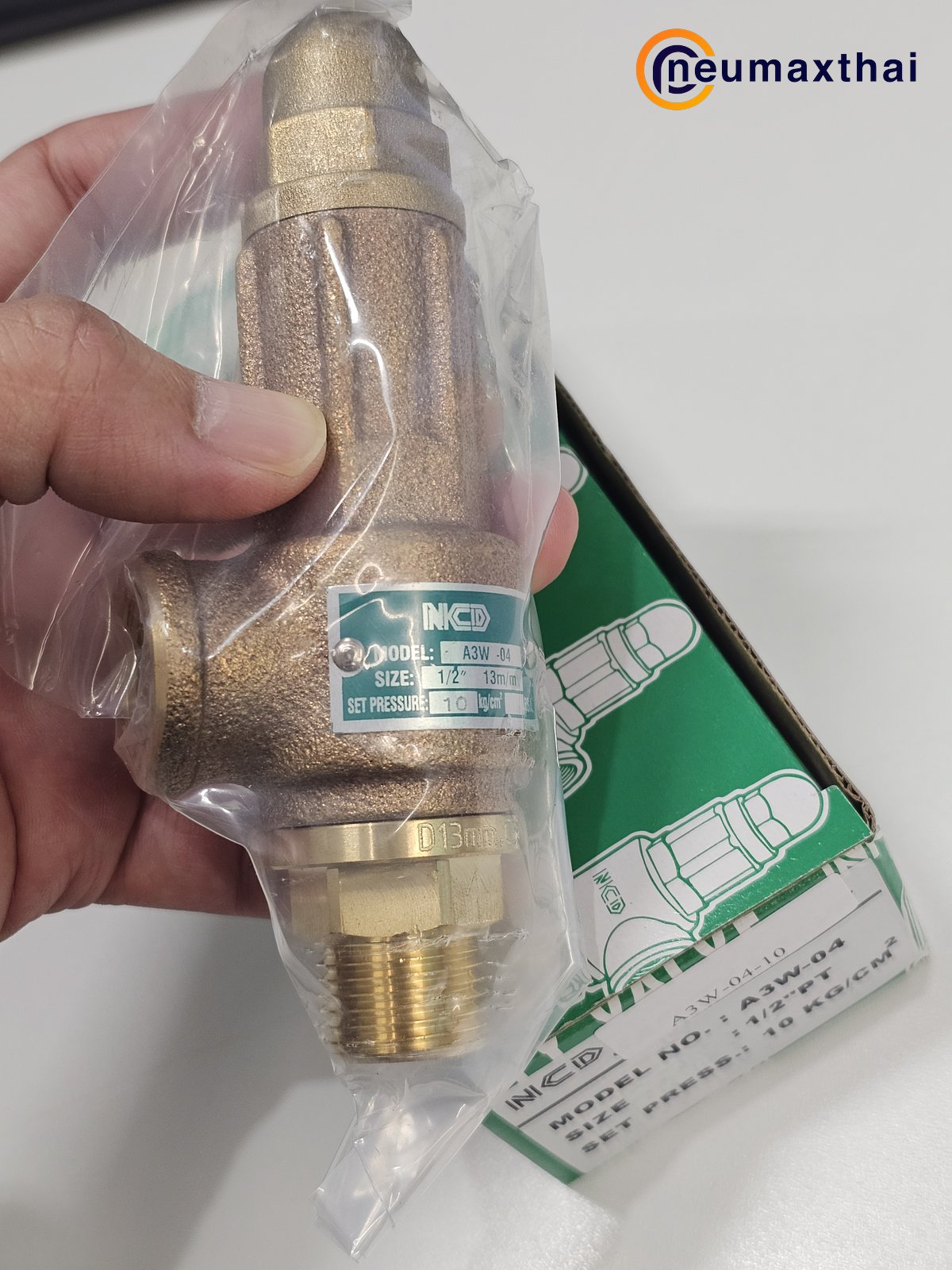 A3W-04-10 SAFETY RELIEF VALVE 1/2" , 10Kgf/cm2 ,ไม่มีด้าม , "NCD"