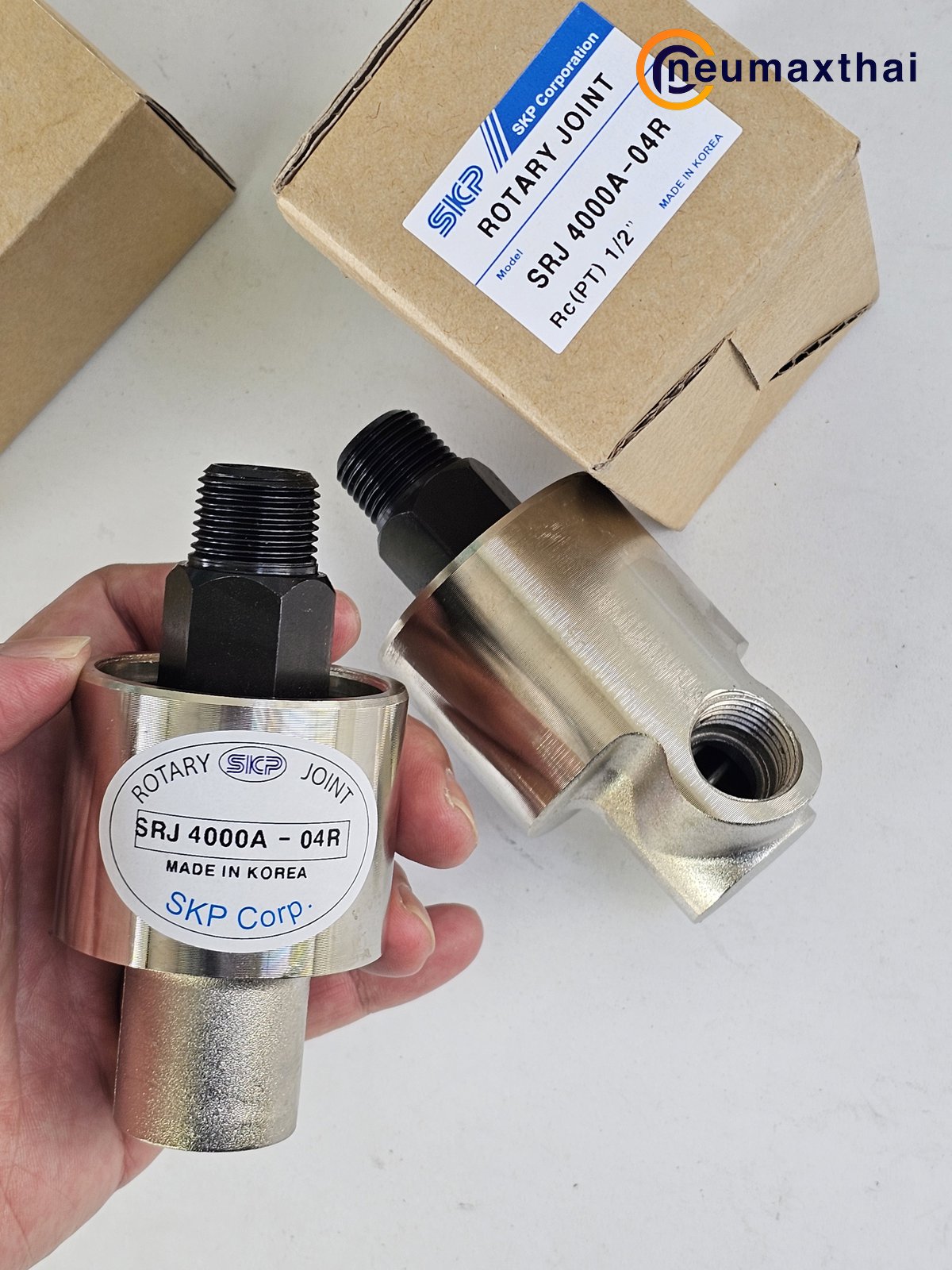 SRJ4000A-04R AIR ROTARY JOINT 1/2" - RIGHT SCREW  ,"SKP"