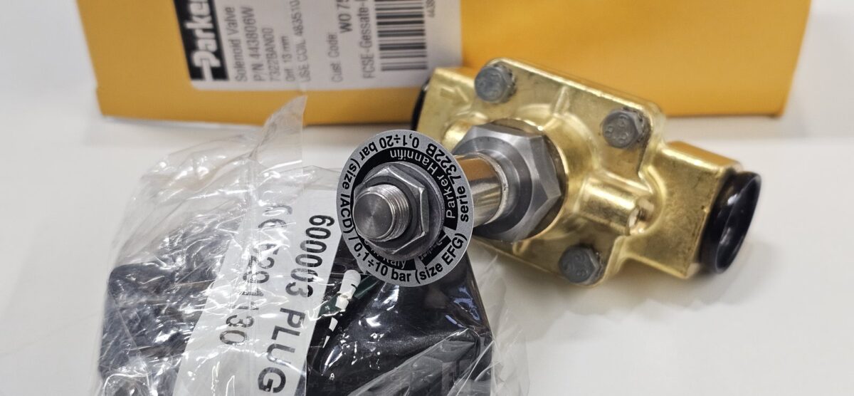 ส่ง P-VE7322BAN00-4 2/2 SOLENOID VALVE 1/2″ , TYPE : NO ,AC24 “PARKER”