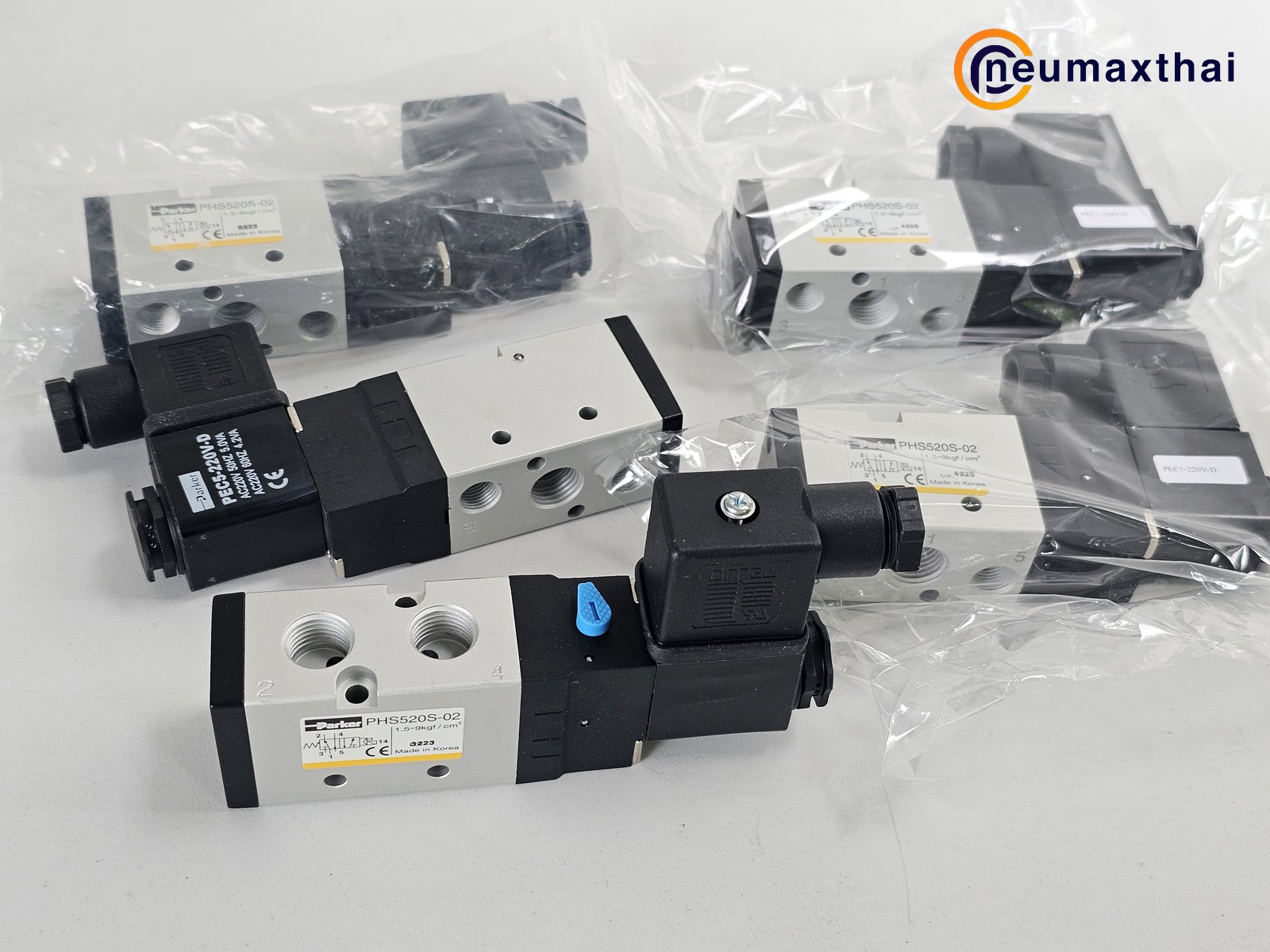 PHS520S-02-220V-D 5/2 SOLENOID VALVE 1/4" , AC220V "PARKER"