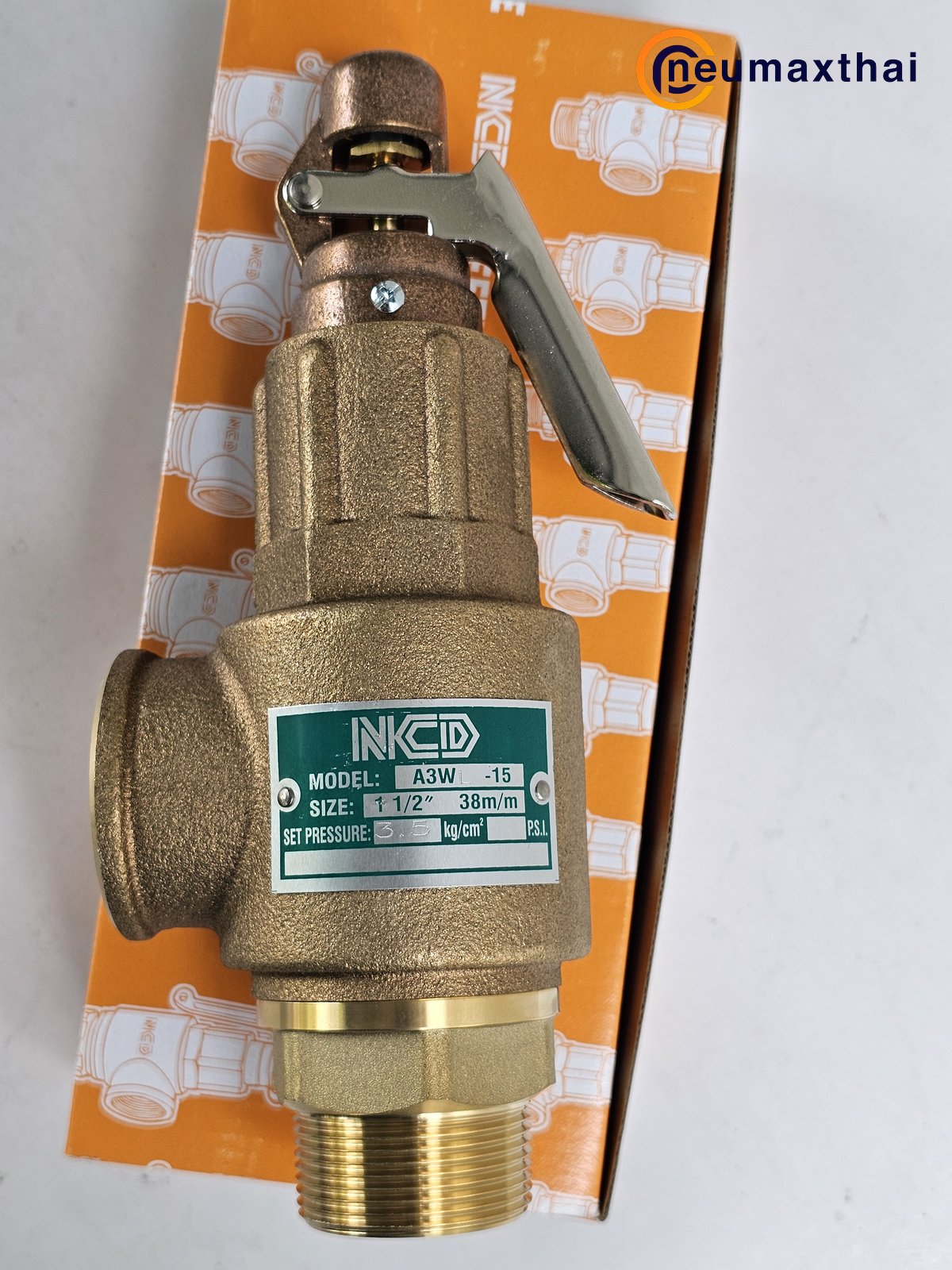A3WL-15-3.5 SAFETY RELIEF VALVE 1.1/2" 3.5Kgf/cm2, มีด้าม  "NCD"