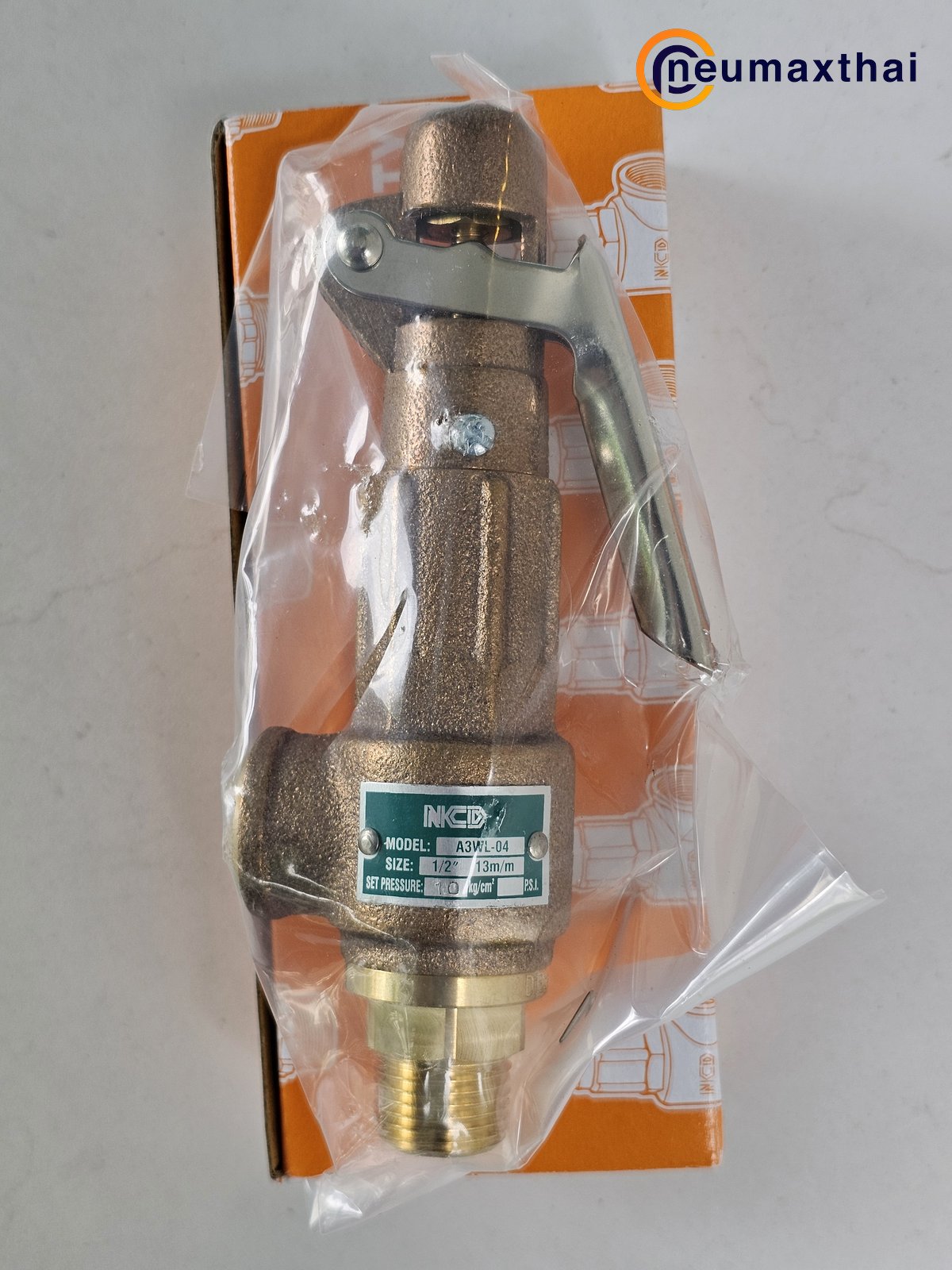 A3WL-04-10 SAFETY VALVE 1/2"  10Kgf/cm2, มีด้าม ,"NCD"