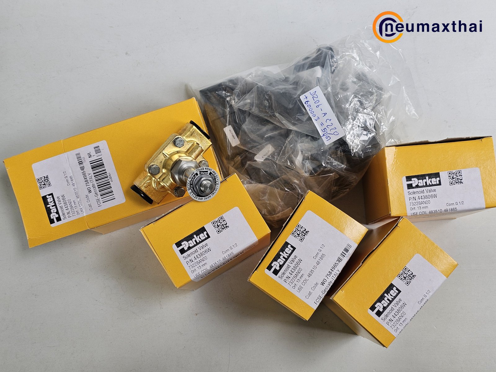 P-VE7322BAN00-2 2/2 SOLENOID VALVE 1/2" TYPE:NO, AC220V "PARKER"