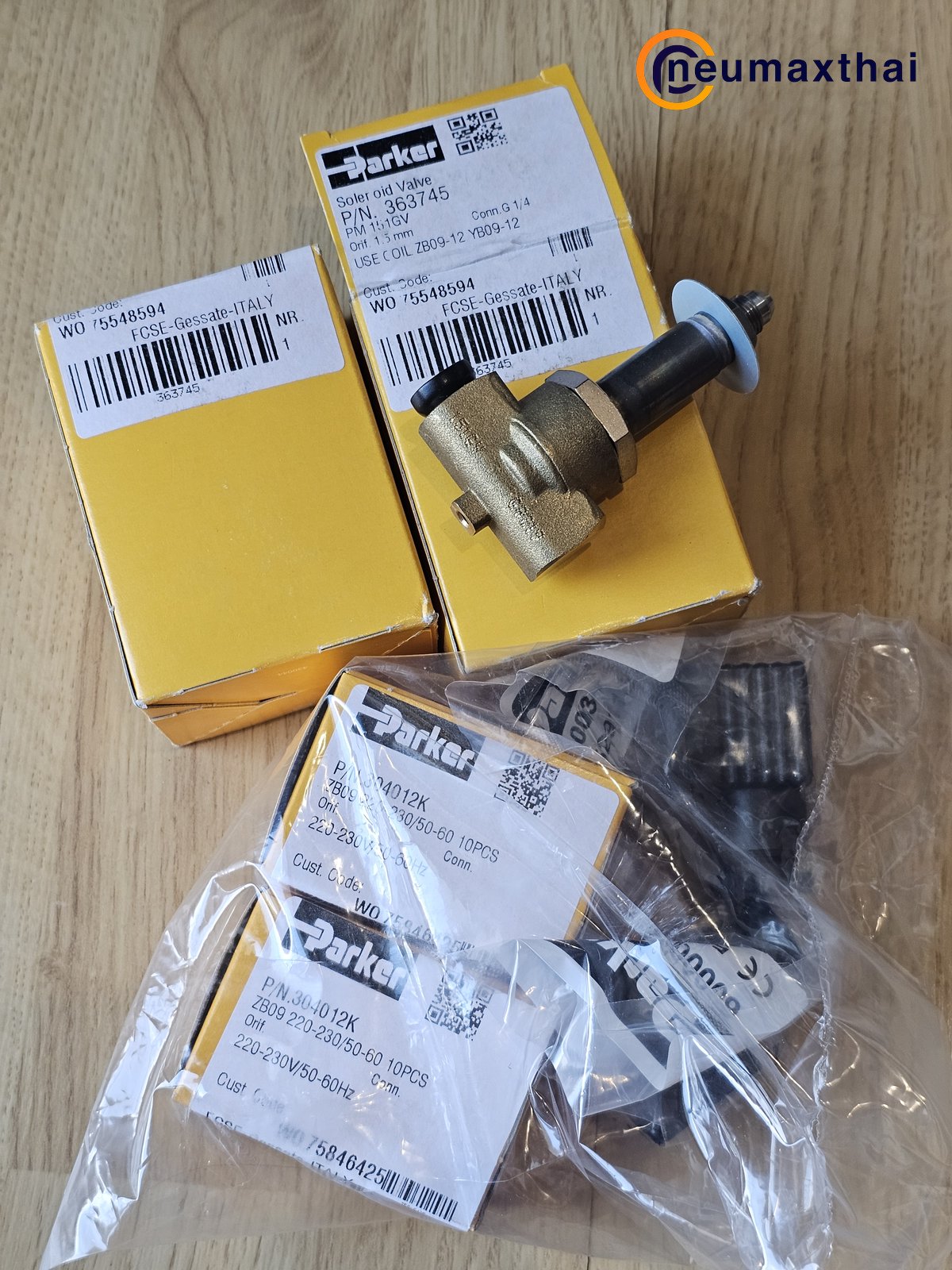 P-VE151GV-2  2/2 SOLENOID VALVE 1/4" , TYPE :NO , AC220V "PARKER"
