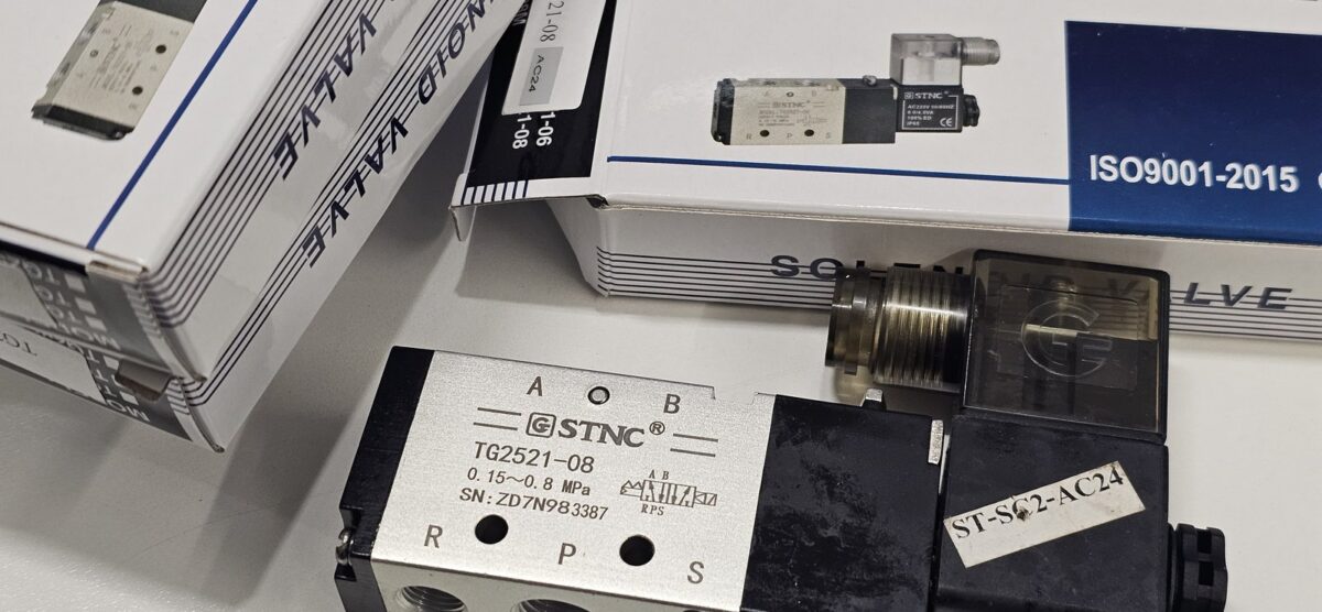 ส่ง TG2521-08-AC24 5/2 SOLENOID VALVE 1/4″, AC24V , “STNC”