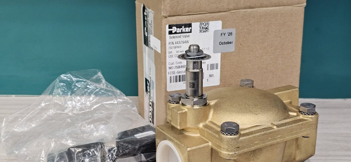 ส่ง P-VE7321BFN00-5 2/2 SOLENOID VALVE 1.1/2″ ,24VDC, TYPE :NC , “PARKER”
