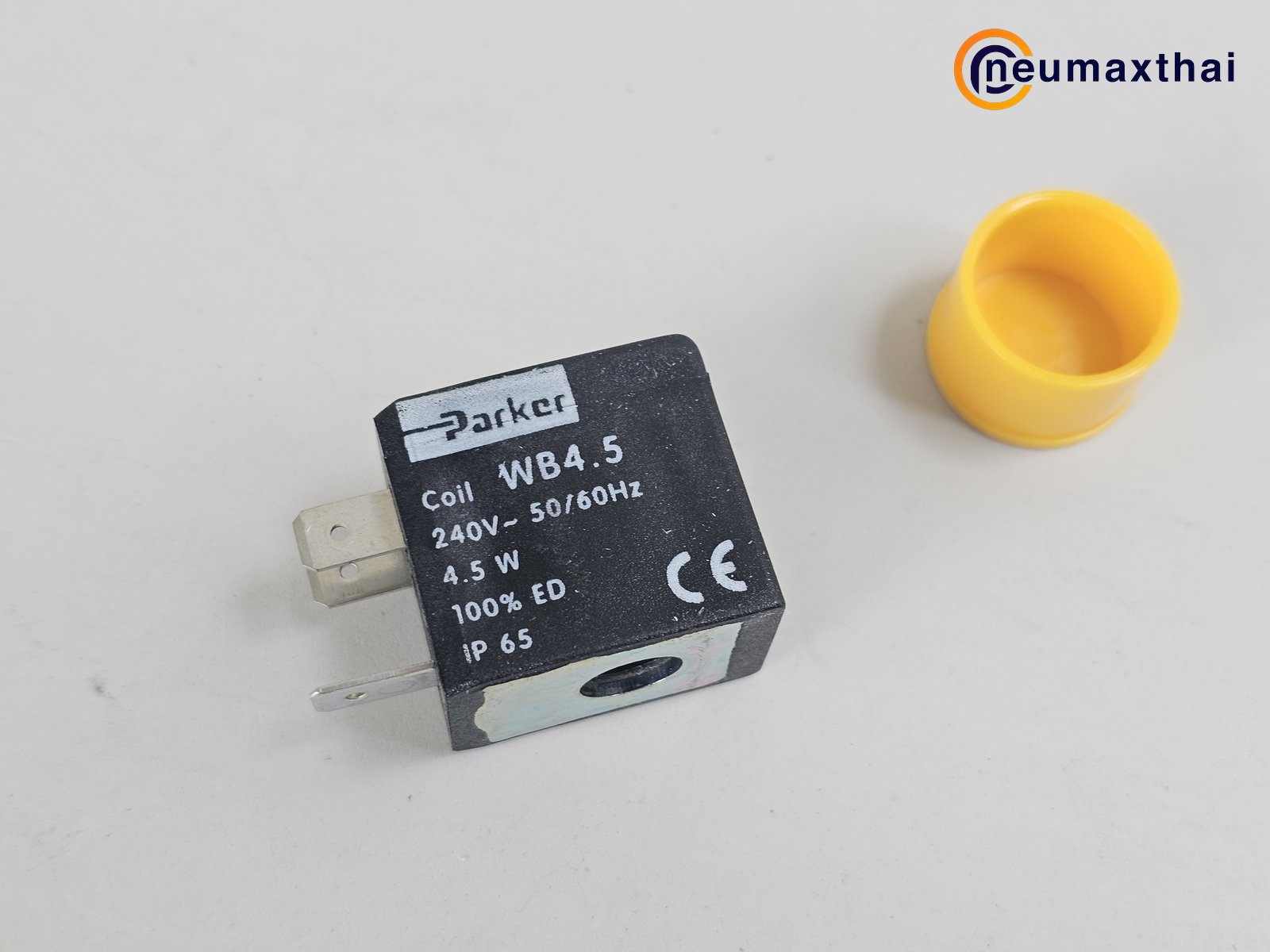 WB4.5-AC220  "PARKER"