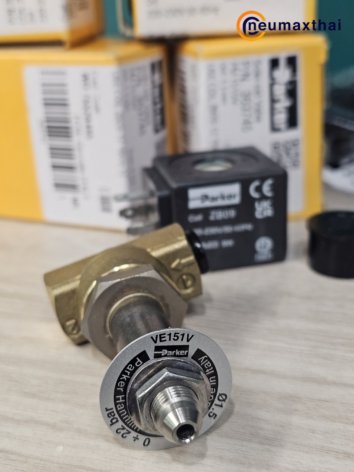 P-VE151GV-2  2/2 SOLENOID VALVE 1/4" , TYPE :NO , AC220V "PARKER"