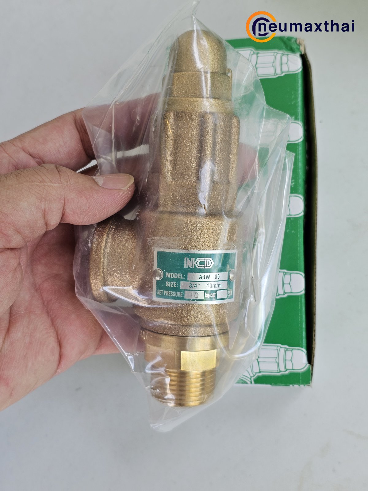 A3W-06-10 SAFETY RELIEF VALVE 3/4" , 10Kgf/cm2 ,ไม่มีด้าม , "NCD"
