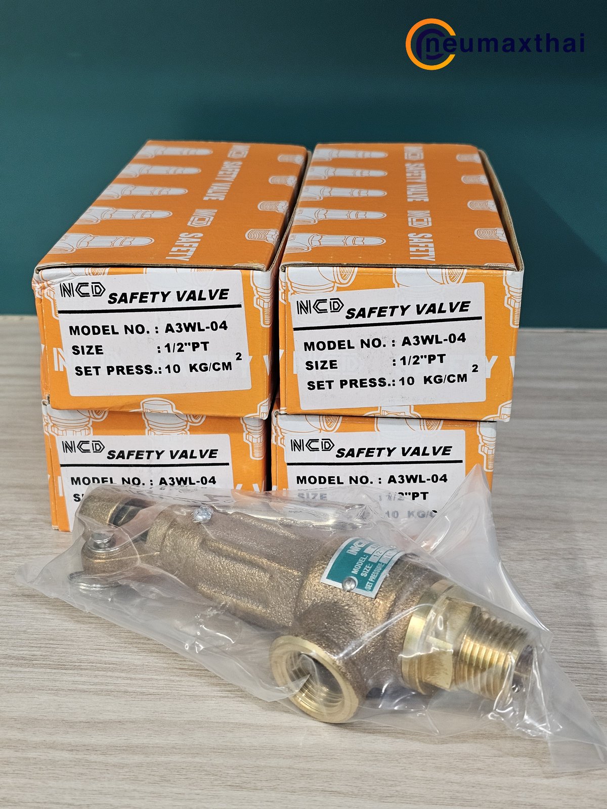 A3WL-04-10 SAFETY VALVE 1/2"  10Kgf/cm2, มีด้าม ,"NCD"